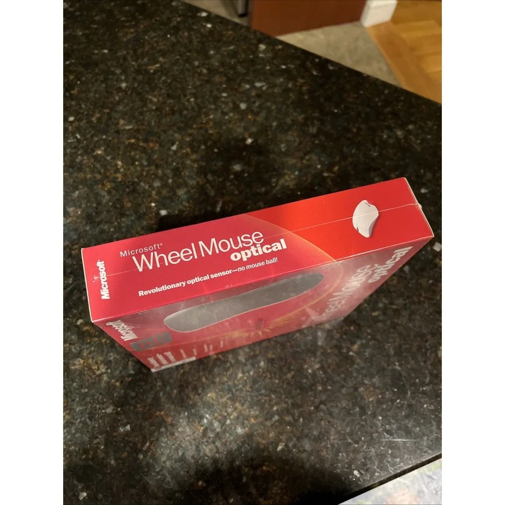 Microsoft Wheel Mouse Optical X05-41707 - USB PS/2 - New Sealed